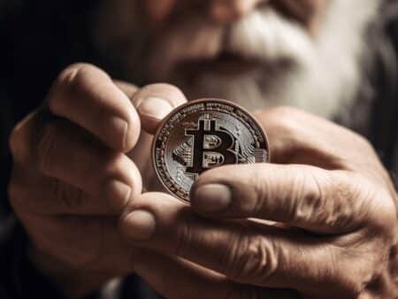 Exploring the Pros and Cons of Investing in Cryptocurrency for Retirement